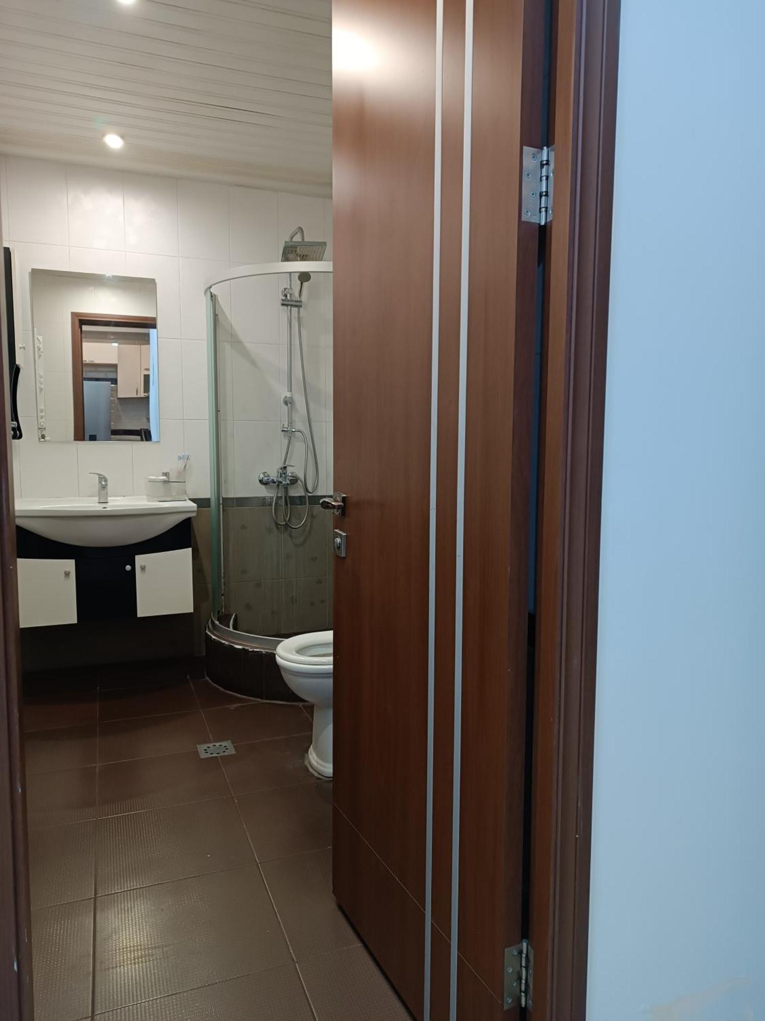 Rent Inn Yerevan On Sakharov Square Exterior photo